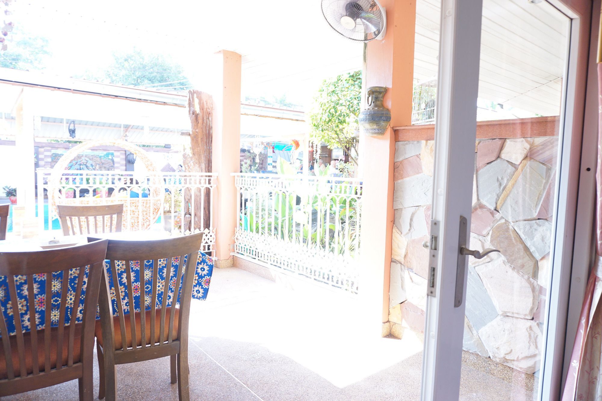 Udon Thai House Resort & Hotel ウドーンターニー エクステリア 写真